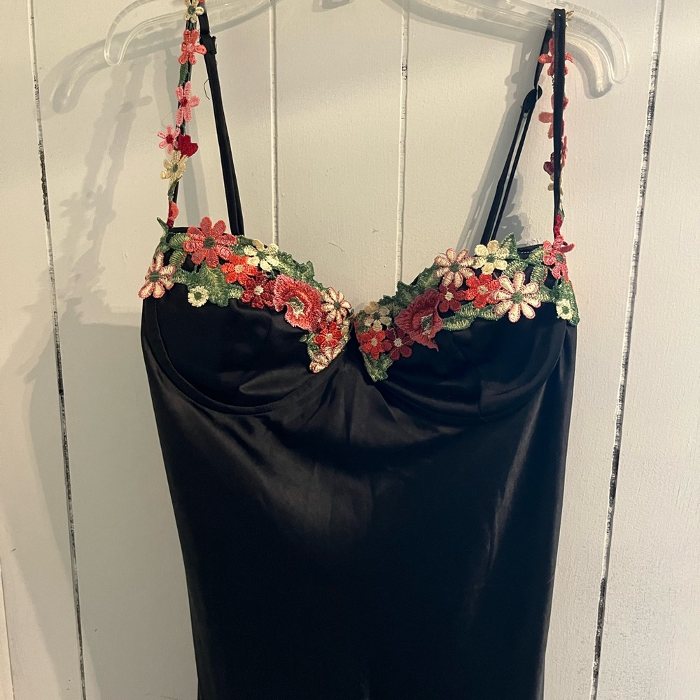 Princess Polly Silky Floral Maxi Dress size 12 - Picture 2 of 5